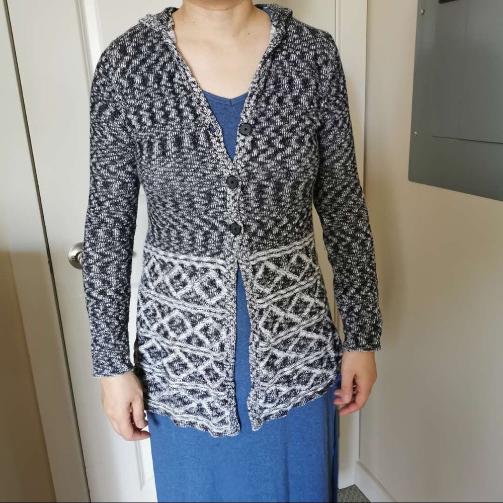 Cardigan - Picture 2 of 5